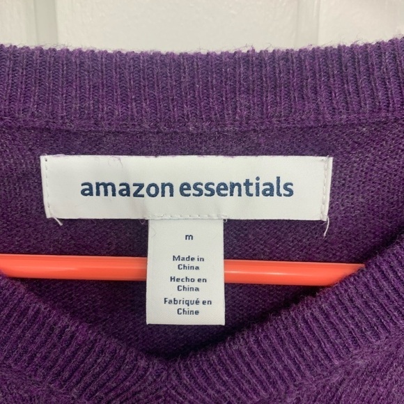 Gorgeous, purple, long sleeve sweater - women’s size Medium. 100% cotton - Picture 2 of 9